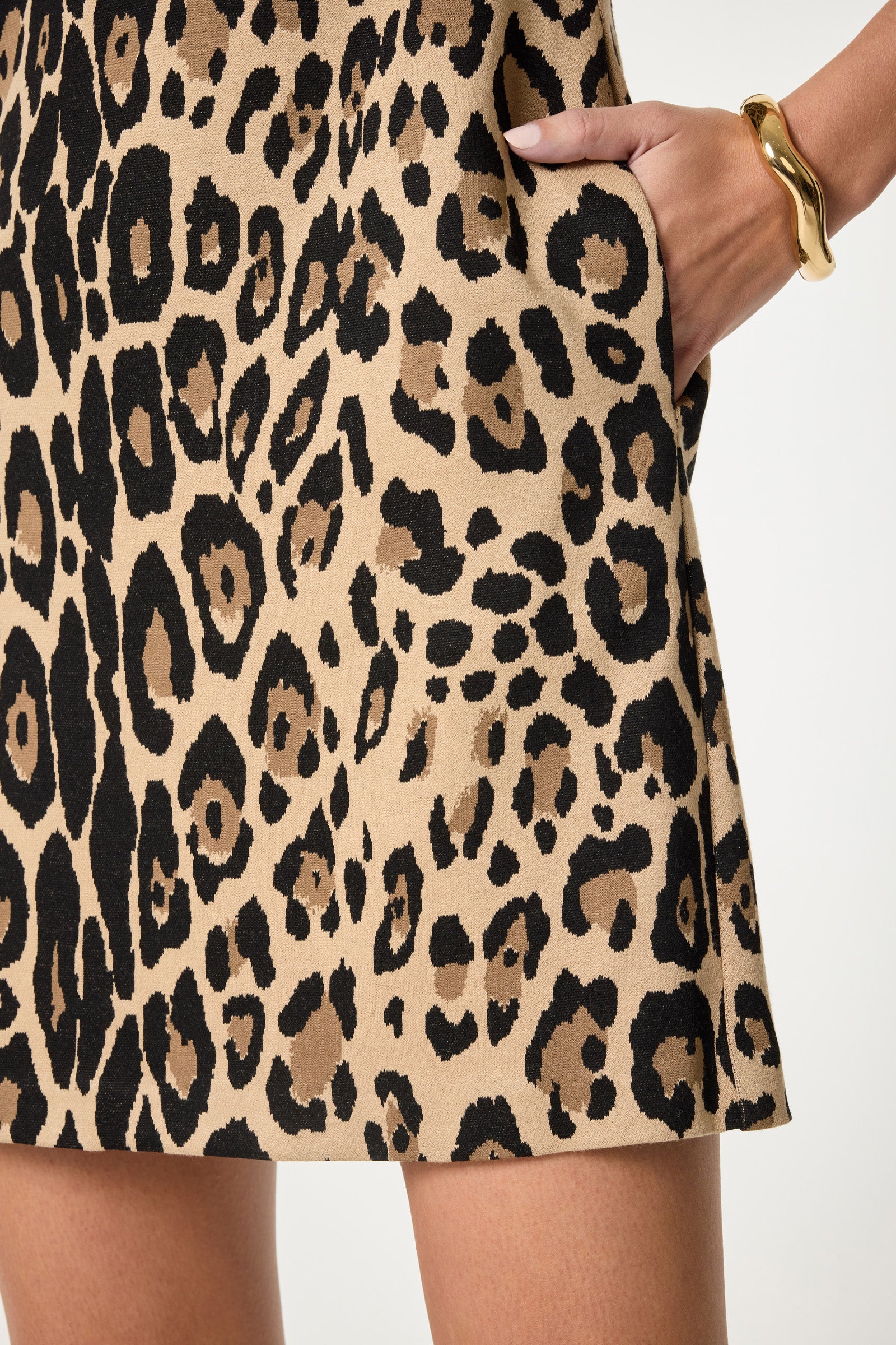 Adapted Sleeveless Shift Dress - Image 5